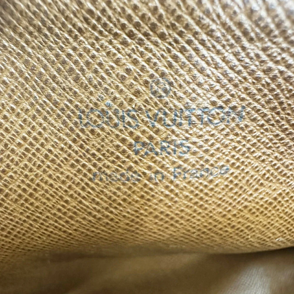 LOUIS VUITTON Authentic Brown Monogram Papillon 30 Pouch - Picture 12 of 16